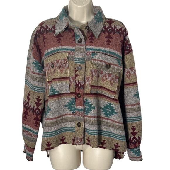 La Miel Southwest Aztec Print Button Front Shacket Size S - Picture 3 of 14